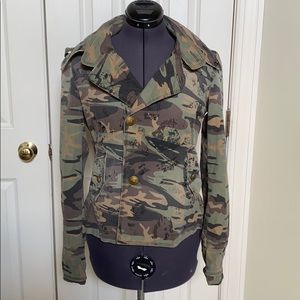 Women’s Camo Jacket